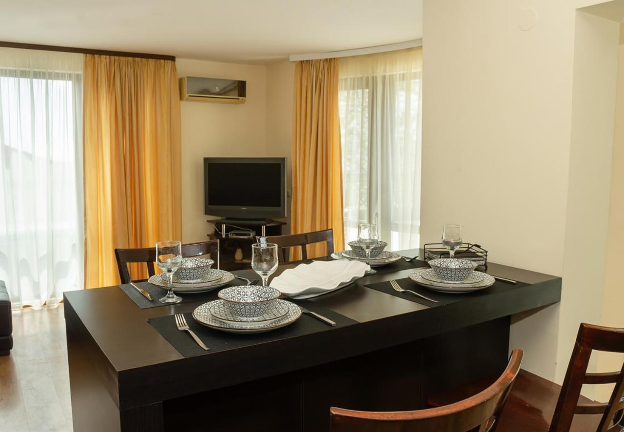 Cozy 1Bd Apartment With A Spacious Terrace By Flat Mаnager 발치크 외부 사진